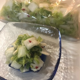 シンプルに塩と鷹の爪だけで白菜の漬物 レシピ 作り方 By Adriablue 楽天レシピ シンプルに塩と鷹の爪だけで白菜の漬物 レシピ 作り方 By Adriablue 楽天レシピ